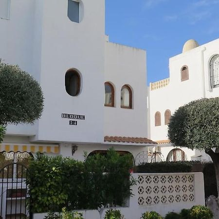 Bungalow In Moorse Stijl El Campello Exterior photo