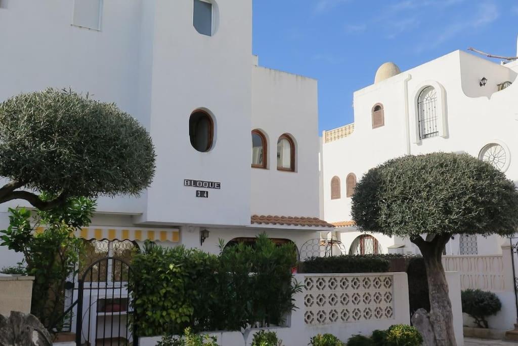 Bungalow In Moorse Stijl El Campello Exterior photo
