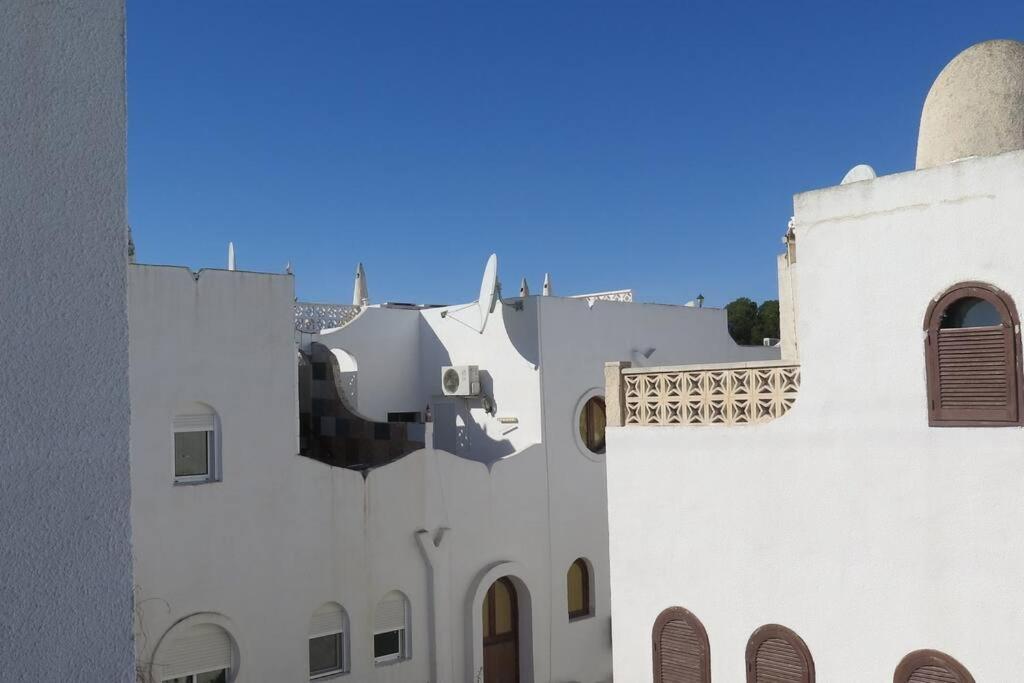 Bungalow In Moorse Stijl El Campello Exterior photo