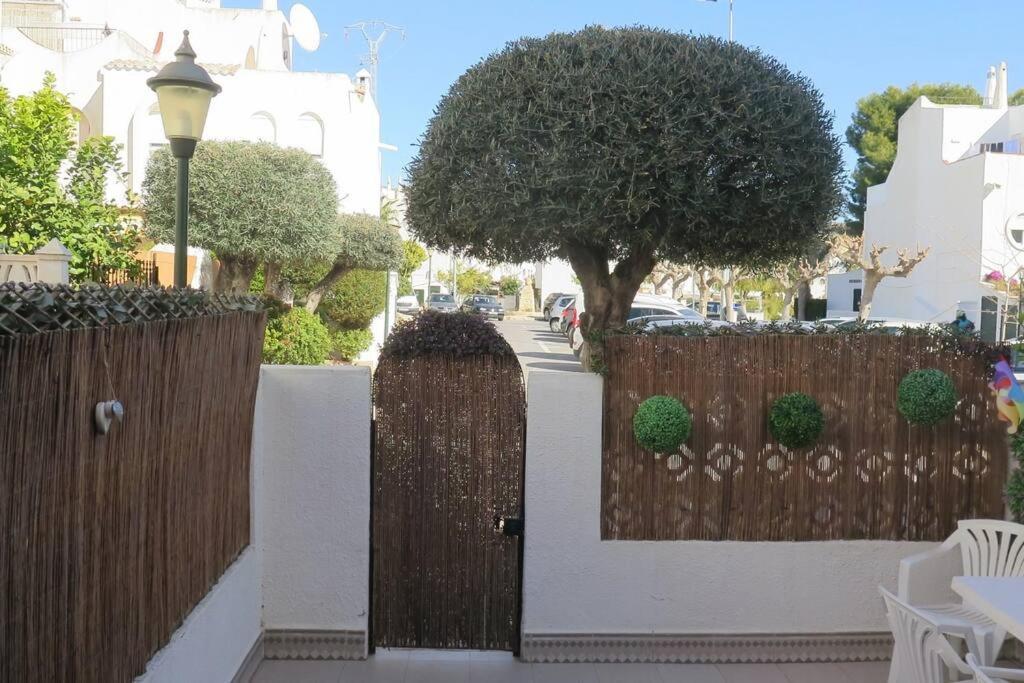 Bungalow In Moorse Stijl El Campello Exterior photo