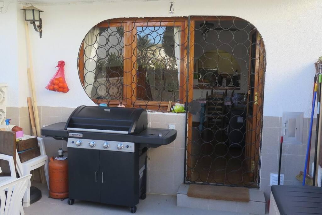 Bungalow In Moorse Stijl El Campello Exterior photo